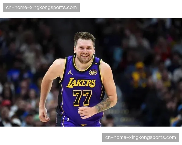 东契奇加冕得分王场均33.5分 湖人首轮面临持球核心考验